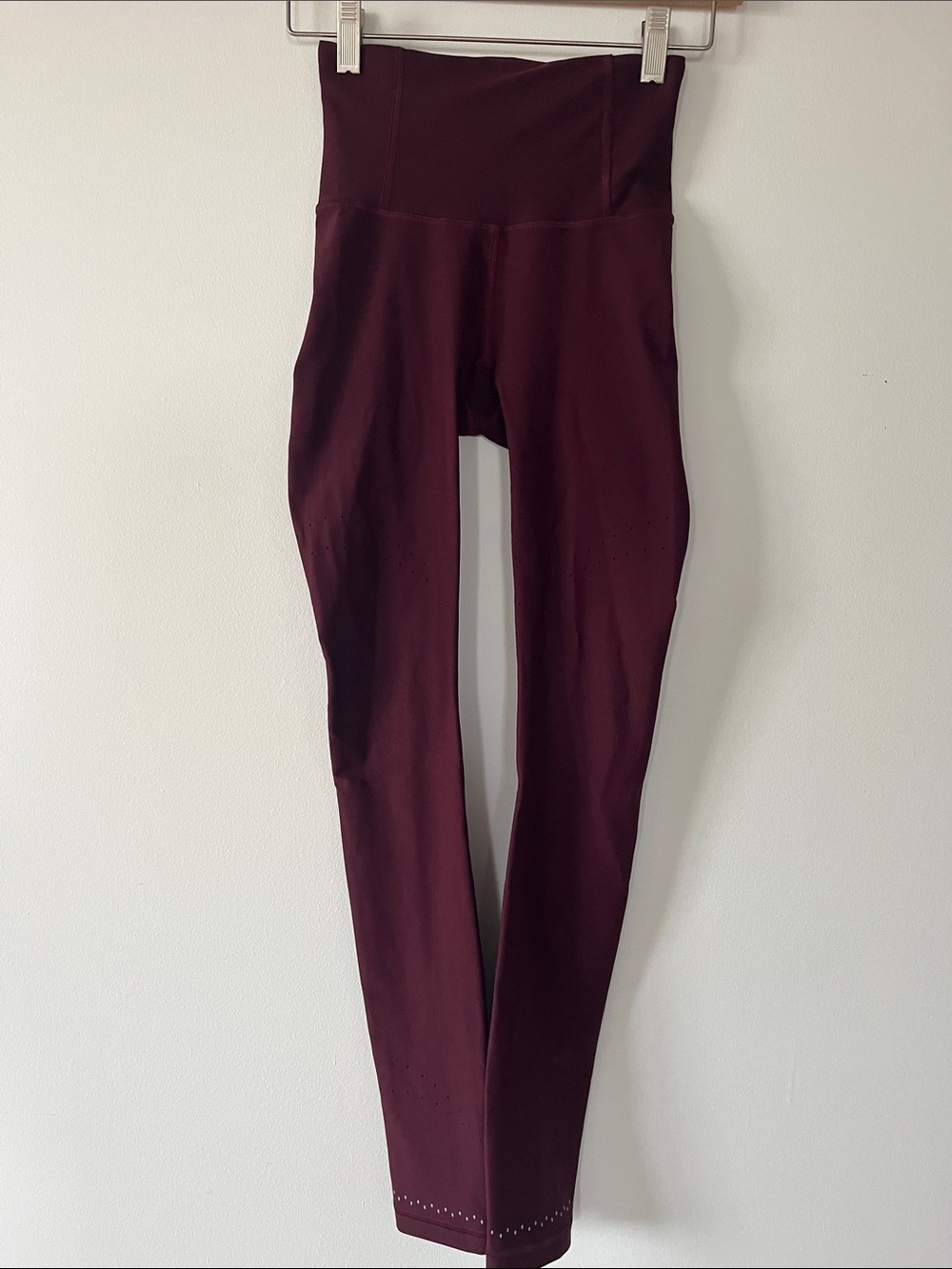 Lululemon Size 2 High Waist Burgundy Leggings